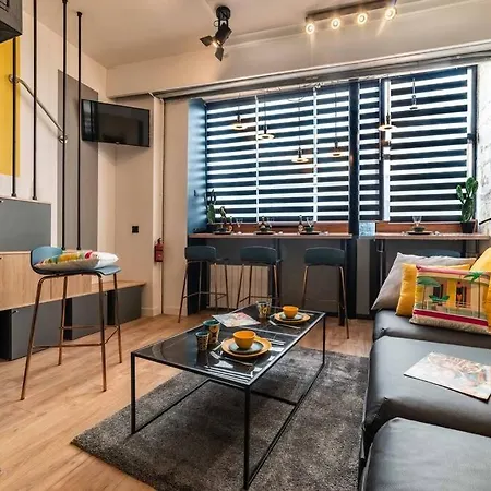 Amazing Flat 6p Montmartre/ Sacre Coeur *